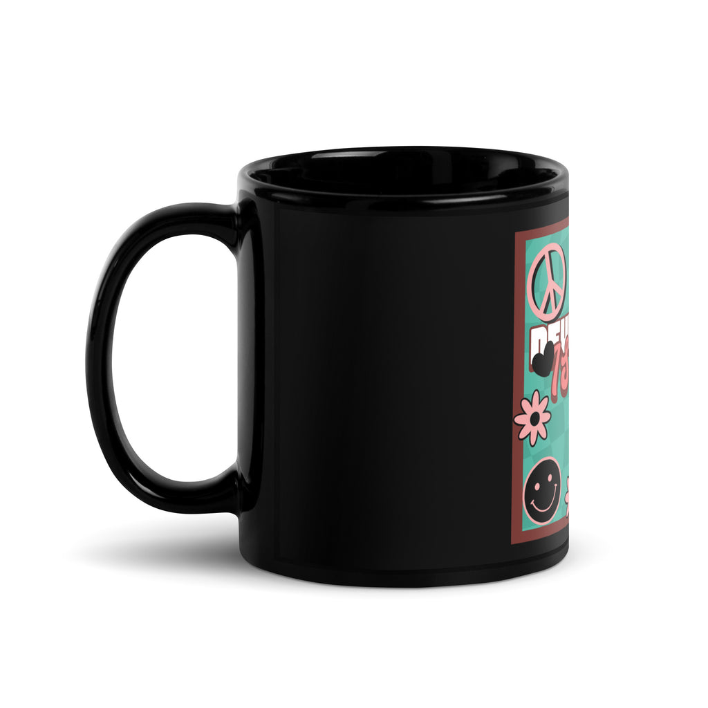 Never Again | Retro-Green Style | Black Glossy Mug Jouparty