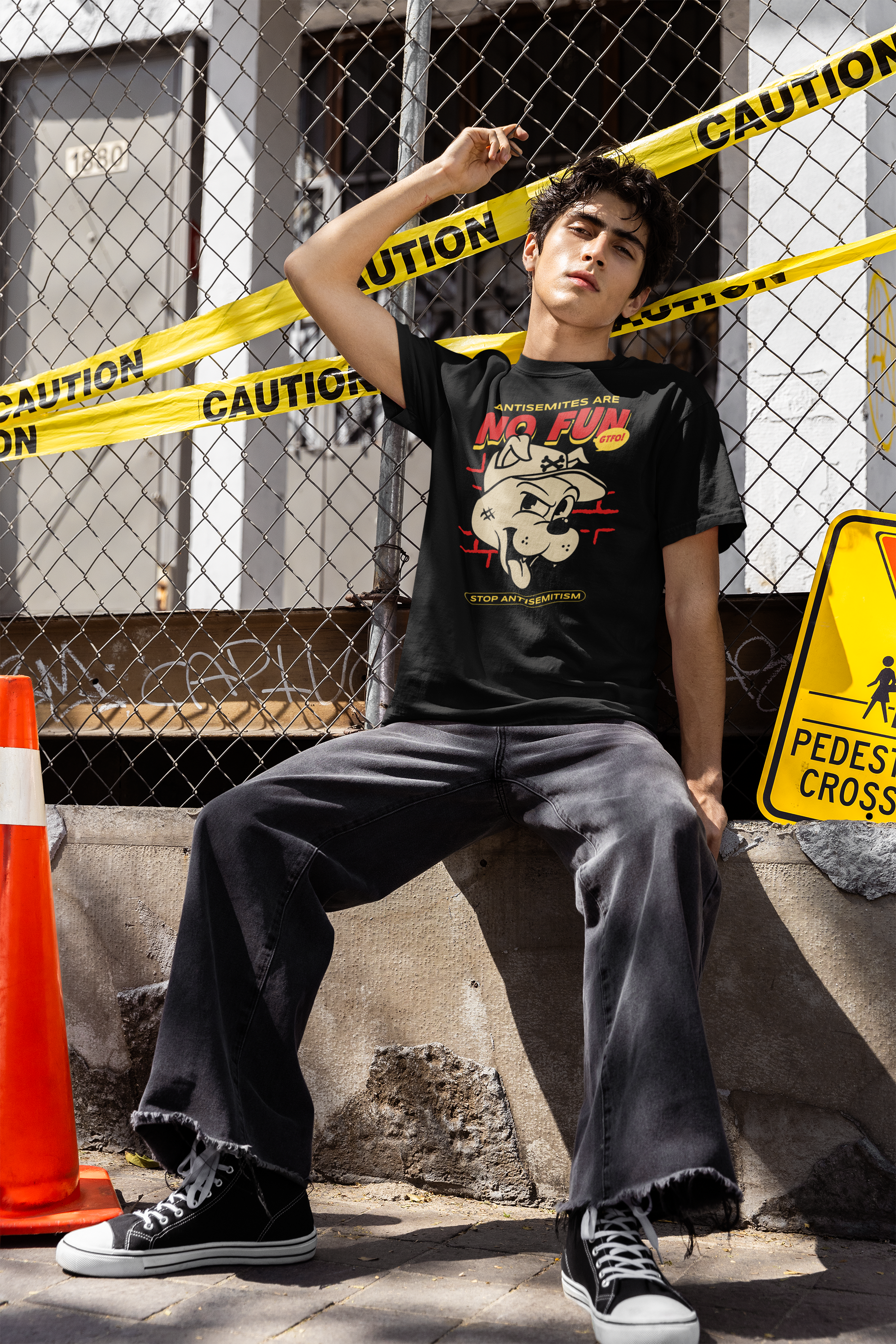 Streetart Graffiti Cartoon | Antisemitism | Unisex T-Shirt